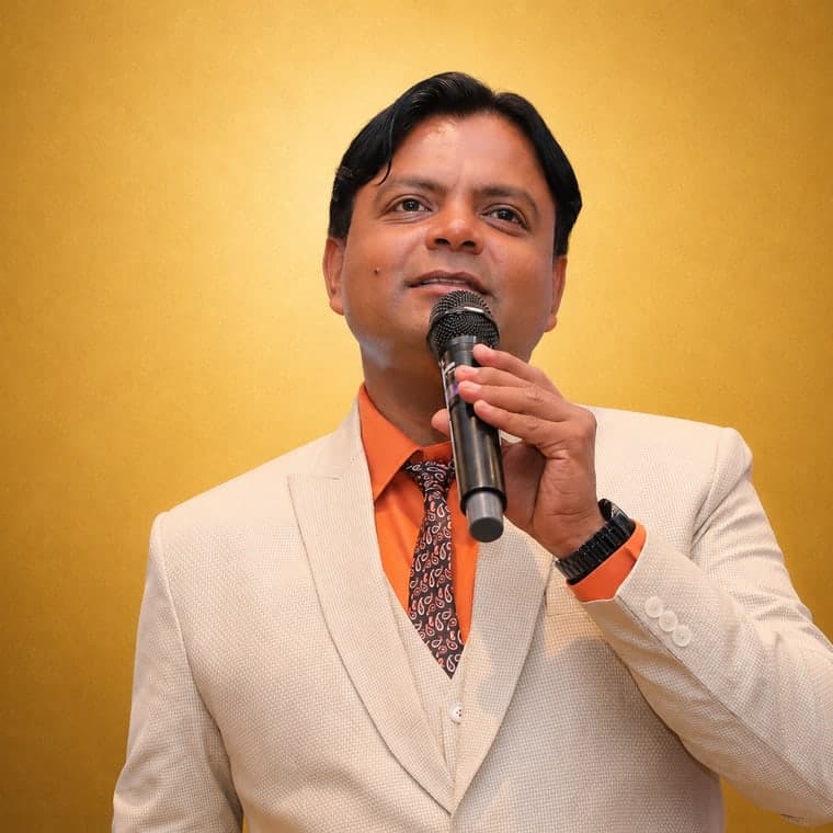 Sathe Sir, Presented by the Excellence in Education Award